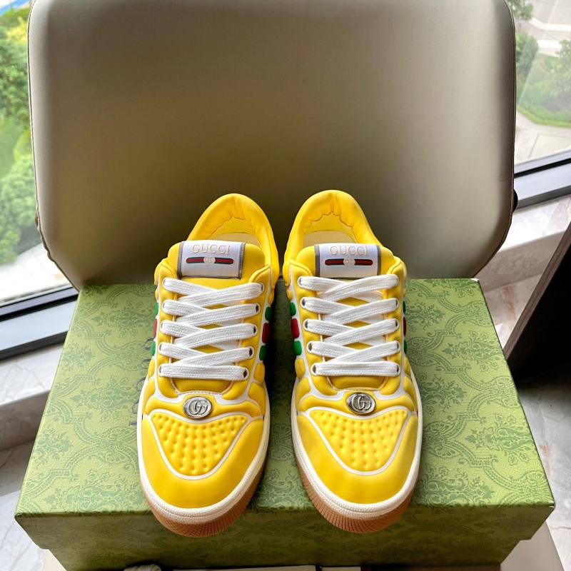 G*u*i casual shoes
